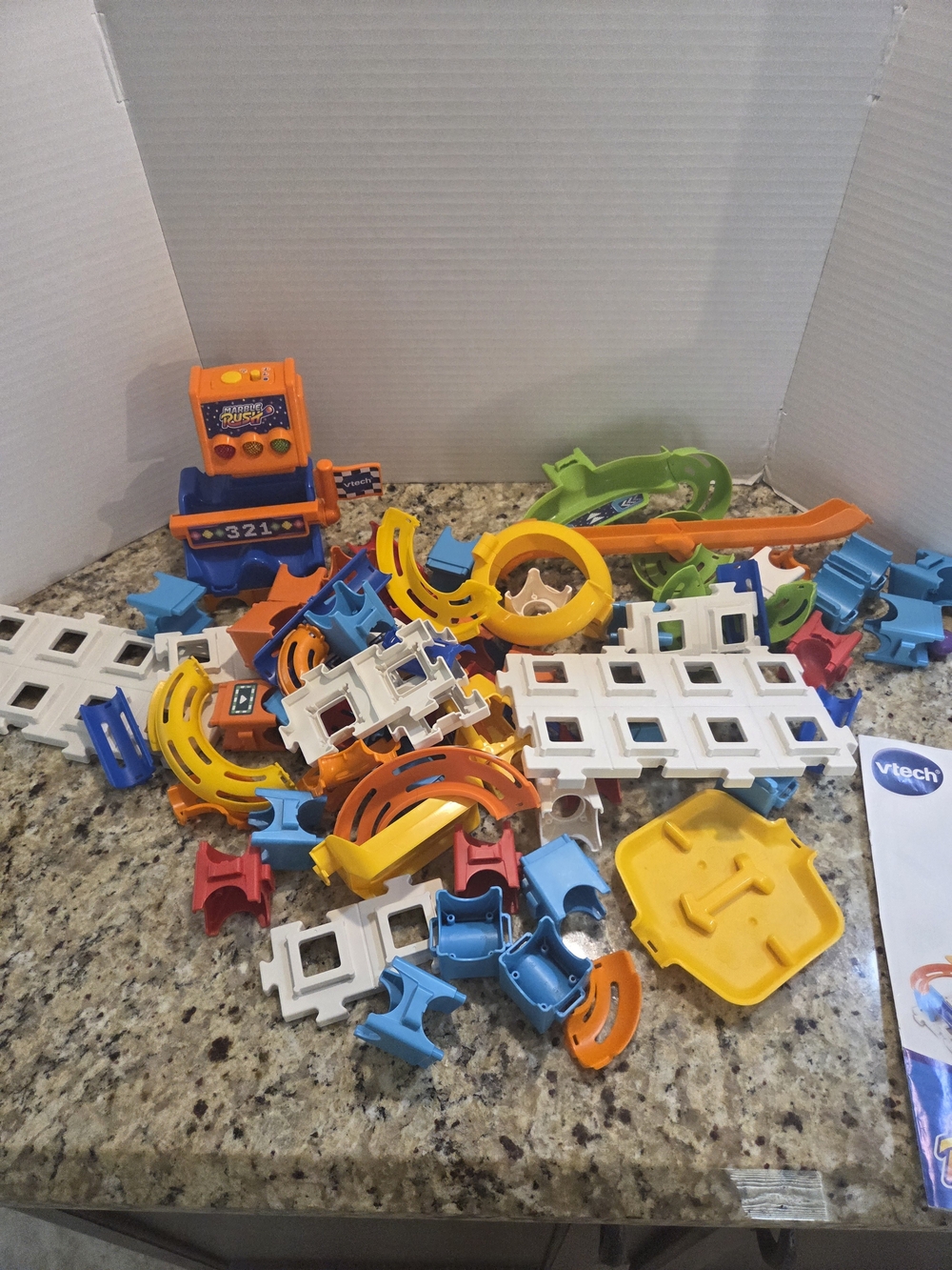 VTech Marble Rush Raceway Set 75 Pieces Building Racetrack Years 4+ Incomplete - Picture 8 of 13